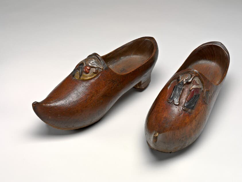 Pair of Wooden Shoes (Sabots) [right] — Paul Gauguin